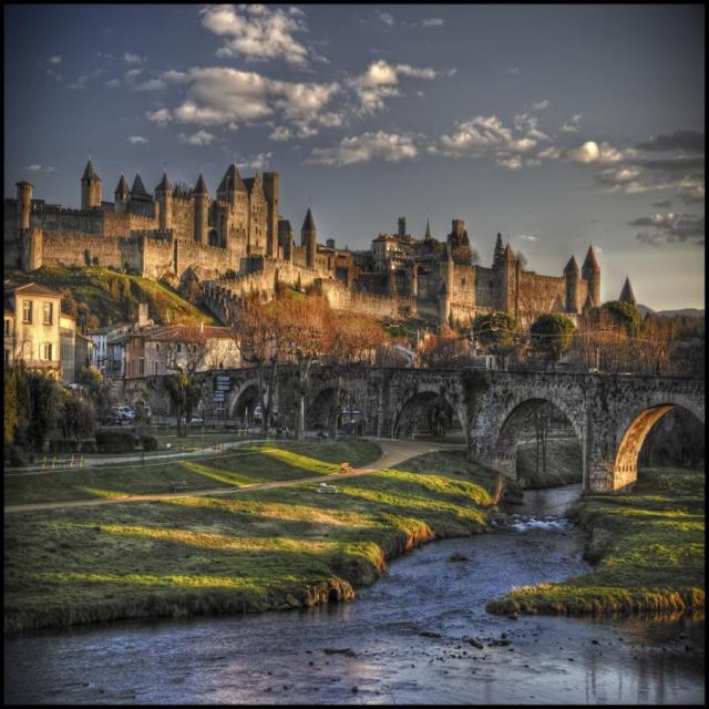 CARCASSONNE