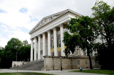 1024px-Budapest_National_Museum-bldg